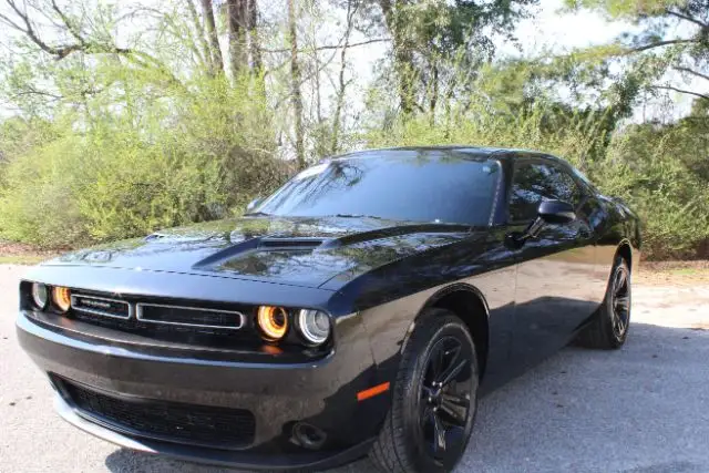 2021 Dodge Challenger SXT