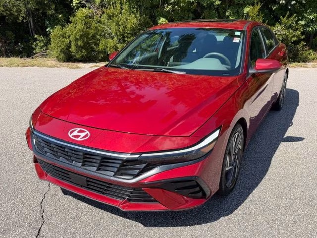 2025 Hyundai Elantra SEL